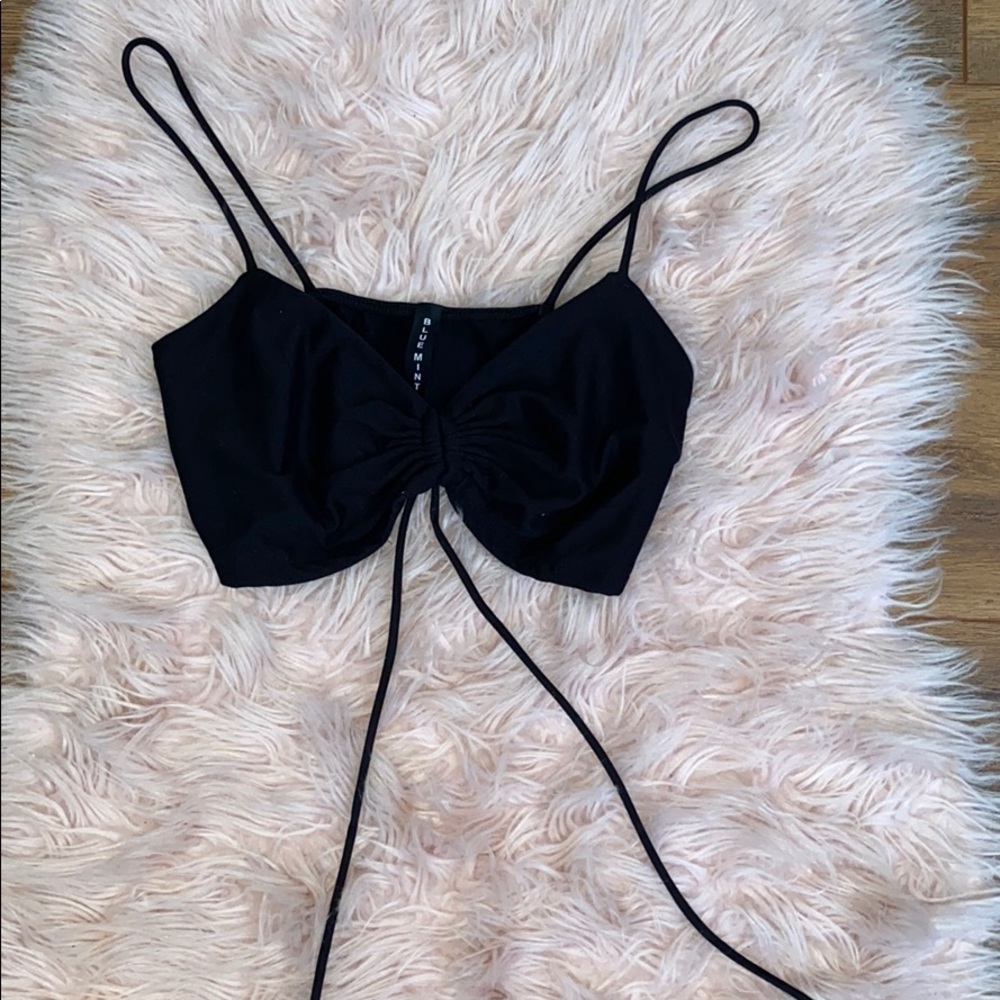 Black crop top